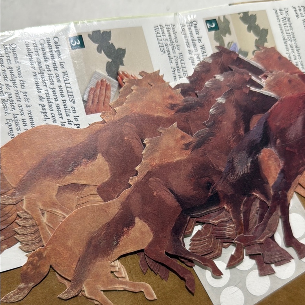 Wallies Border Cutouts with Horse Design - Picture 5 of 5